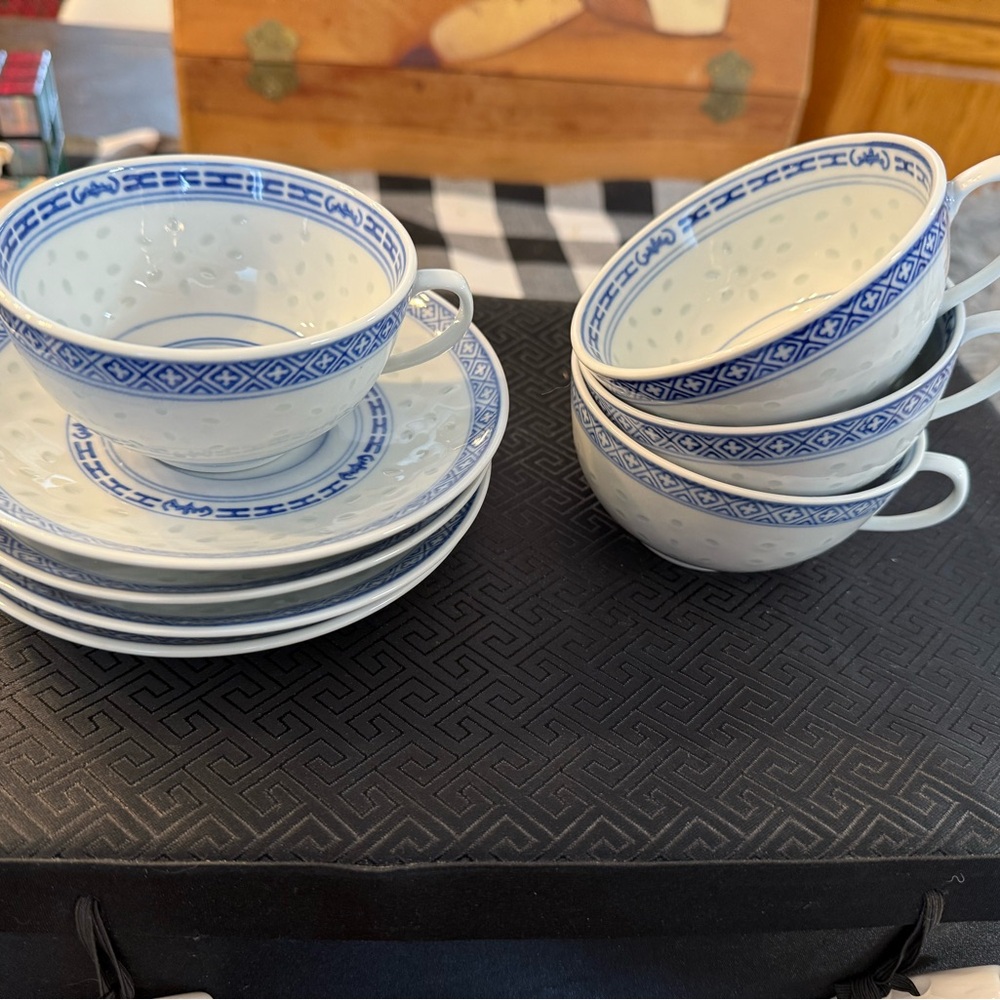 Vintage Chinese Rice Grain Tea Set: Floral Peony Porcelain